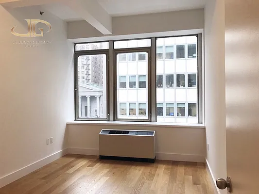 Rented by Luxury Property Group | media 13