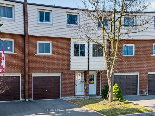 3175 Kirwin Ave #118, Mississauga, ON L5A 3M4