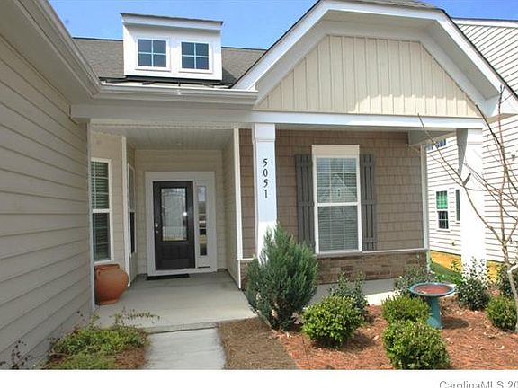 2nd image of 5051 Kinross Ln
