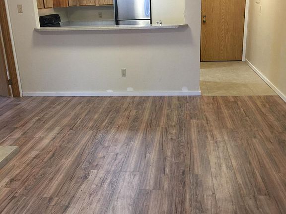 3rd image of 8325 128th Ave NE APT 301