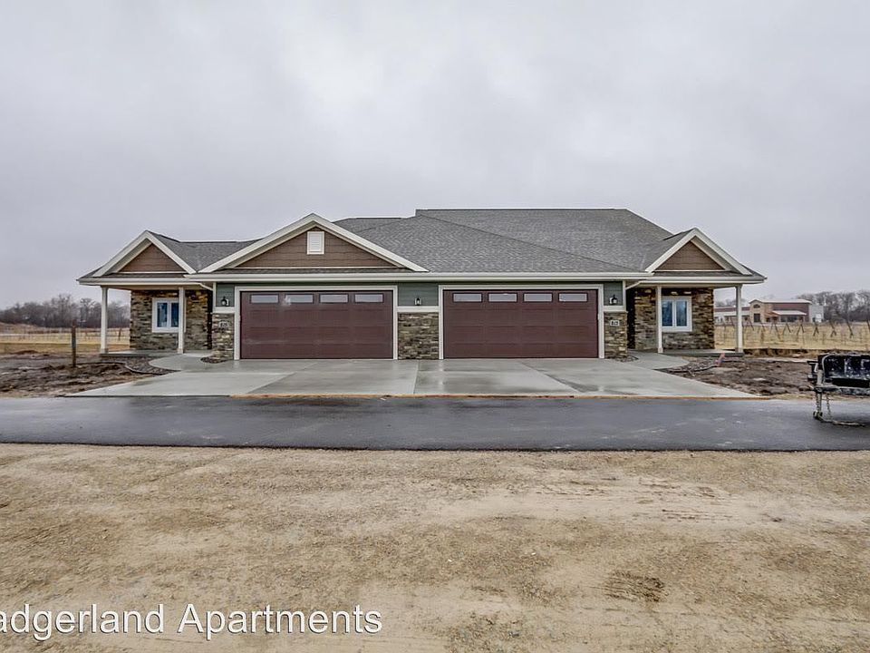 1st image of 813 Vineyard Dr