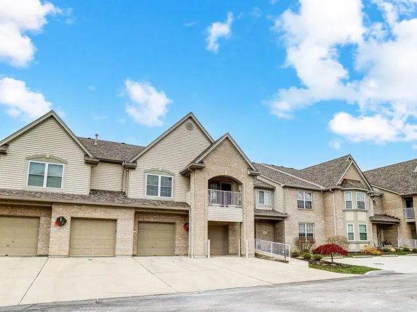 831 Neeb Rd APT 7, Cincinnati, OH 45233