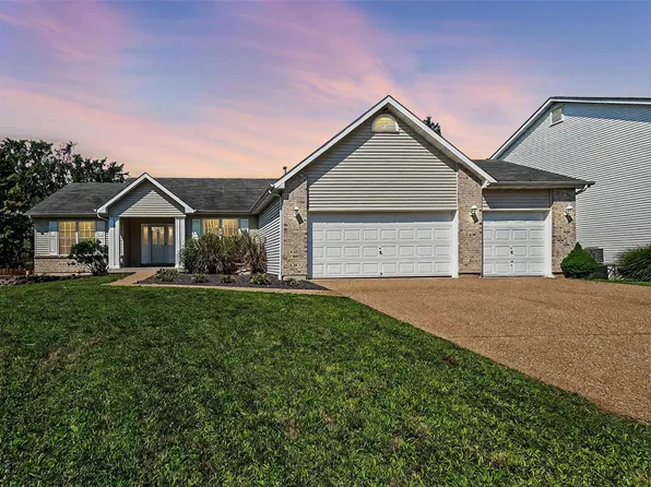 9 Blazing Star Ct, Dardenne Prairie, MO 63368