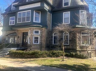600 W High St UNIT 604-6, Peoria, IL 61606