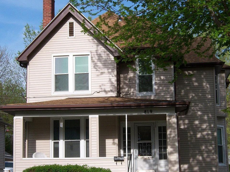 1st image of 819 N 42nd St