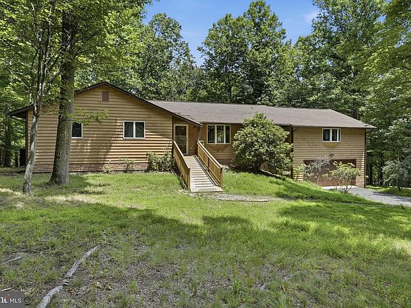 2nd image of 351 Silvercreek Ln