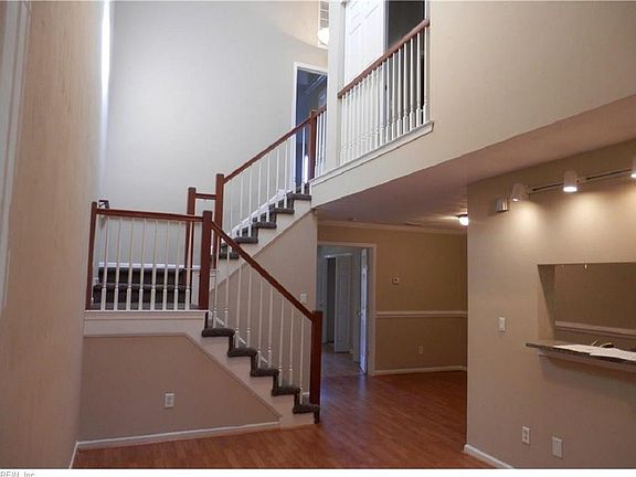 2nd image of 124 Majestic Dr