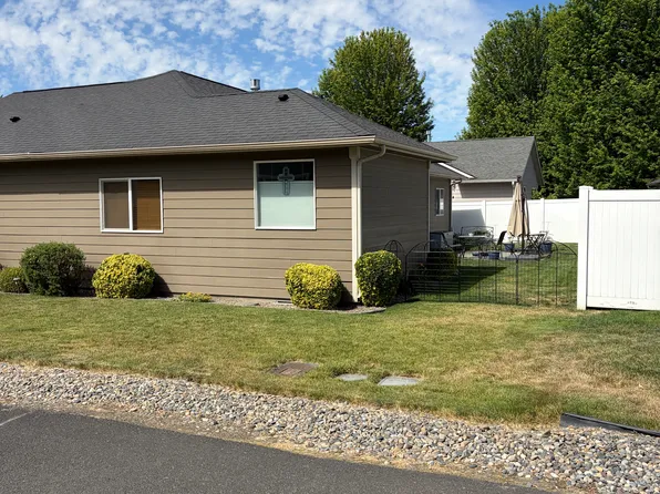 763 SE Bedford Loop, College Place, WA 99324
