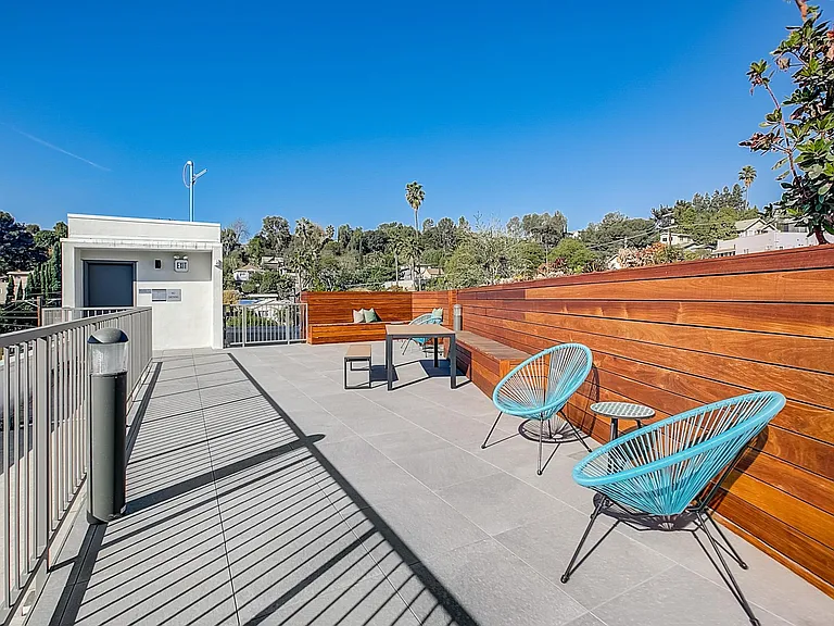 1901 Echo Park Ave #201 — Photo 18