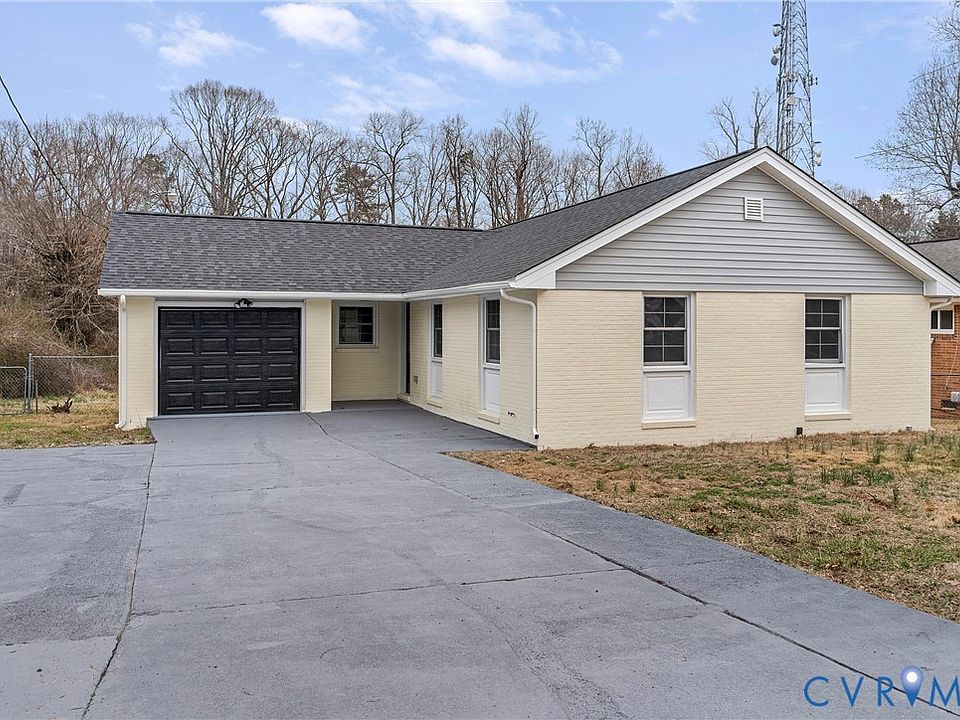 1st image of 3028 Laurelbrook Dr