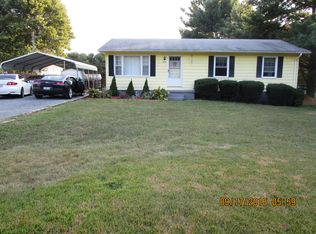 300 Chapel Green Rd, Fredericksburg, VA 22405