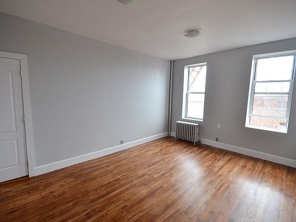 3rd image of 495 Washington Ave APT 5G