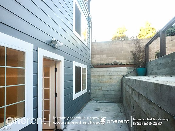 4th image of 285 Paris St