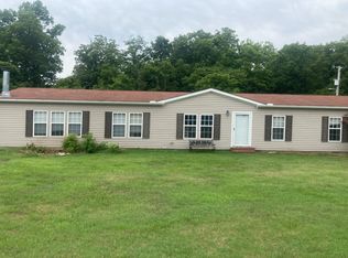 2924 Logan Rd, Greenbrier, TN 37073