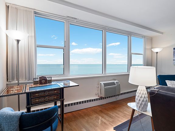3rd image of 1150 N Lake Shore Dr APT 9F