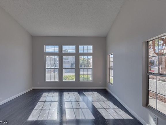 4th image of 7620 Sea Wind Dr