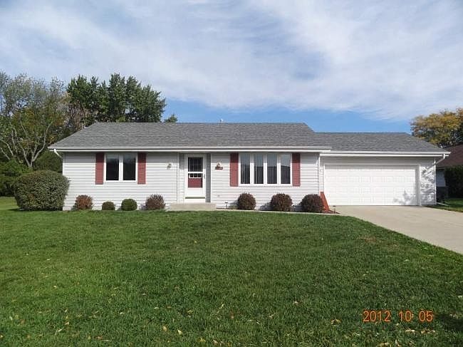 1st image of 1917 Saint George Ln
