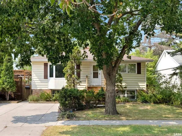 616 Broadway AVENUE E, Regina, SK S4N 1A1