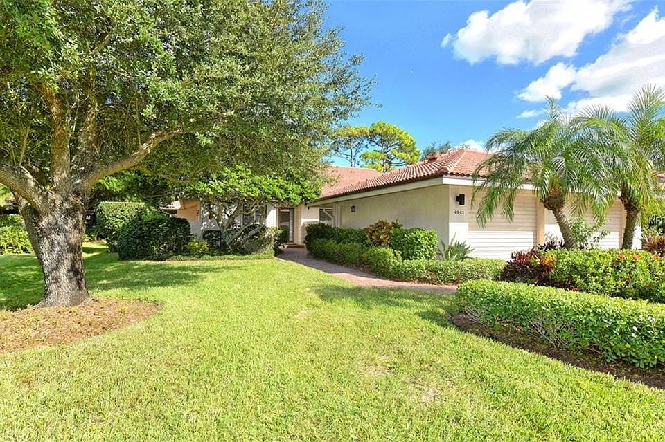1st image of 4941 Kestral Park Way N #3