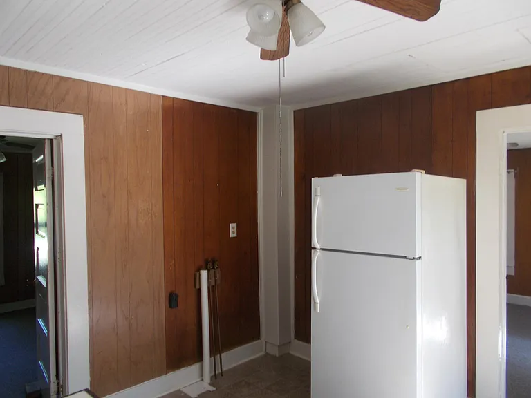 958 Hooper Station Rd — Photo 5