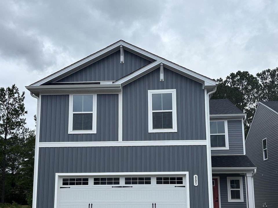 1st image of 805 Haw Creek Avenue NE