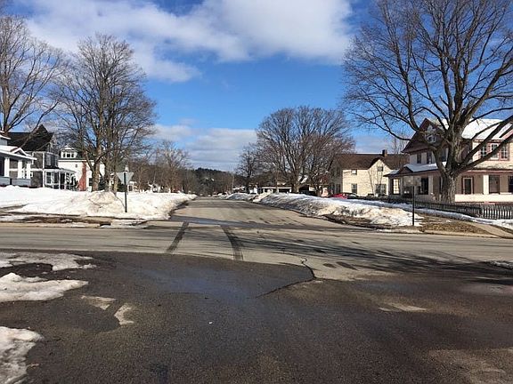 5th image of 425 Norway St