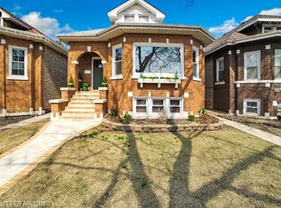 5342 W Wellington Ave, Chicago, IL 60641