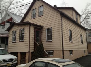 15 Windsor Ave, Vauxhall, NJ 07088