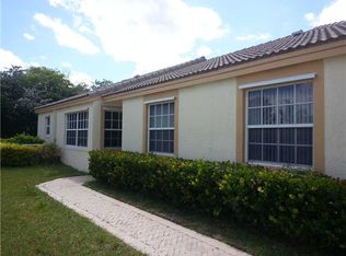 1446 NW 153rd Ln, Pembroke Pines, FL 33028