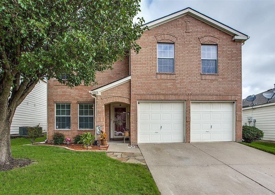 1st image of 4325 Falcon Dr