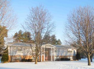 113 John St, Parma, MI 49269