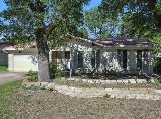 325 Hastings Dr, Cedar Hill, TX