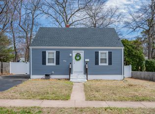43 S Hawthorne St, Manchester, CT 06040