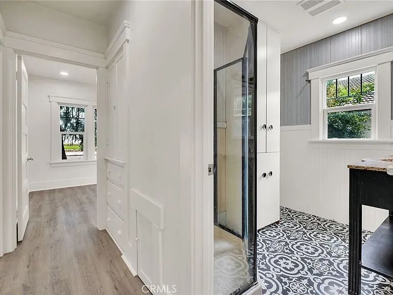 809 E Colton Ave — Photo 19