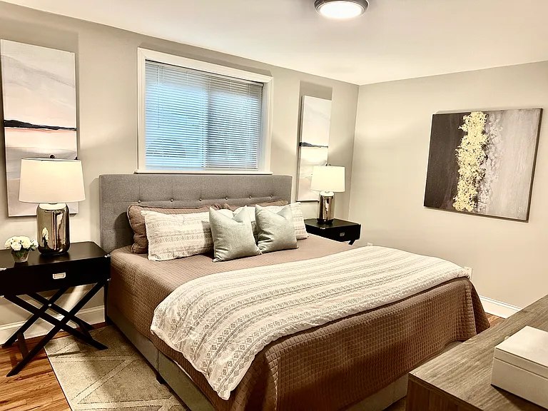 400 Queens Rd #B1 — Photo 4