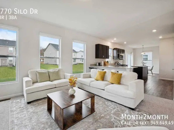 2770 Silo Dr, Saline, MI 48176