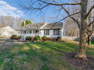 1470 Sherwood Dr, Reidsville, NC 27320