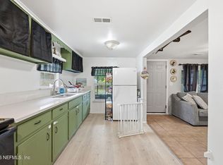 213 Lake Ln, Crescent City, FL 32112
