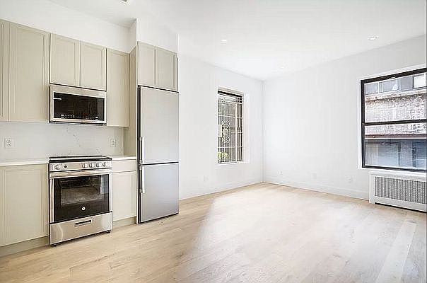 1st image of 230 W 97th St APT 3F