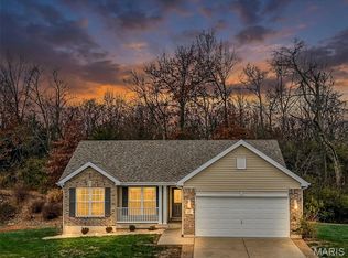 67 Snowberry Ridge Ct, O'Fallon, MO 63366
