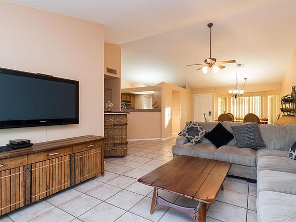 2nd image of 1520 E Le Marche Ave