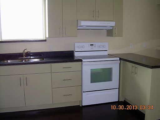 2nd image of 1300 Morwil St Unit 10