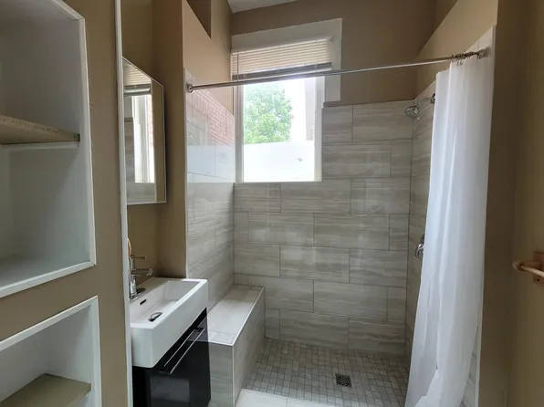 1144 S 1st St APT 2, Louisville, KY 40203