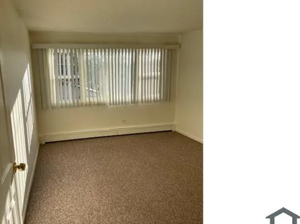 11419 S Harlem Ave APT 6, Worth, IL 60482