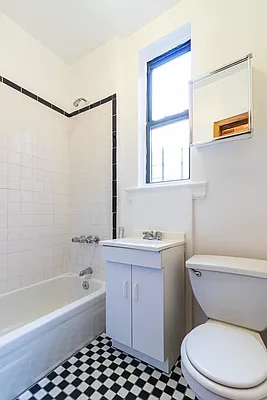 Rented by Compass | media 1