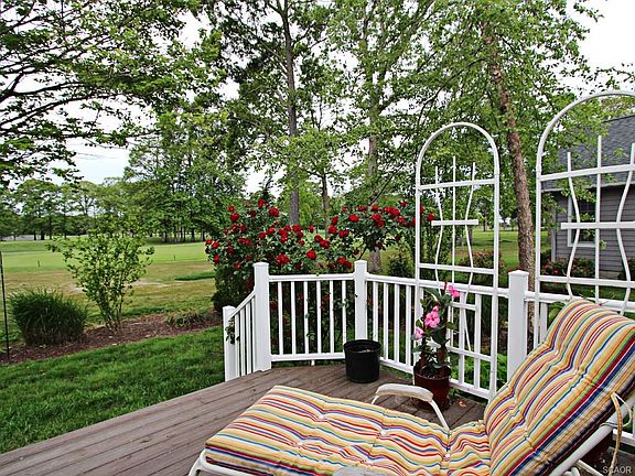 5th image of 29604 Turnberry Dr