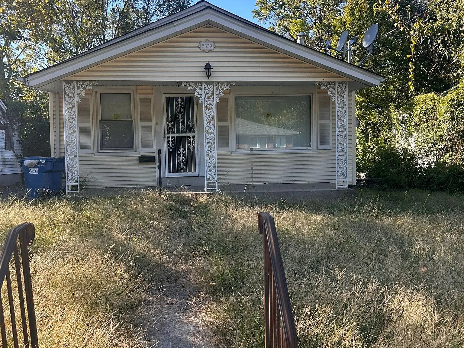 2 bed, 672 sqft, $695 — Photo 1