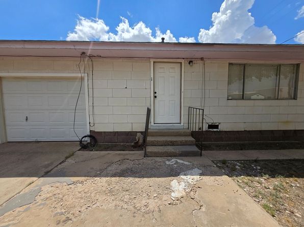 1 1/2 W La Paloma Ln APT A