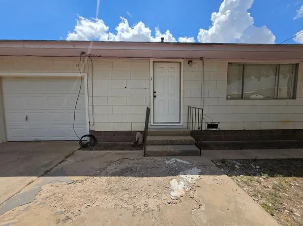 1 1/2 W La Paloma Ln APT A, Roswell, NM 88201