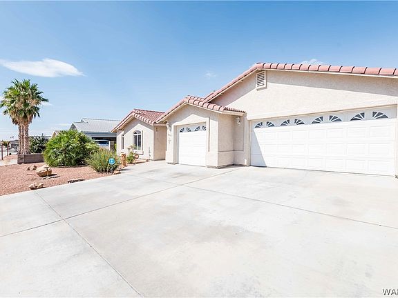 2nd image of 2409 S Wildflower Street